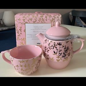 Brand new Indigo Golden leaves tea pot set